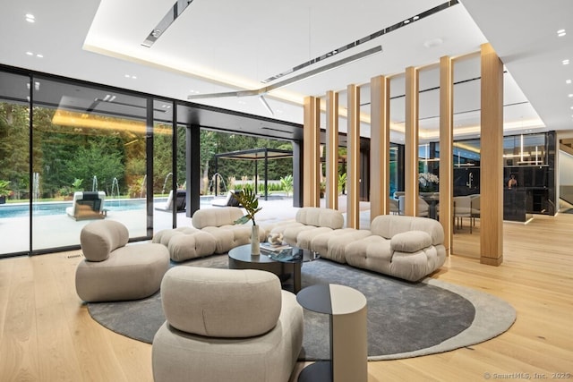 457 Field Point Rd, Greenwich, CT 06830 - view of building lobby
