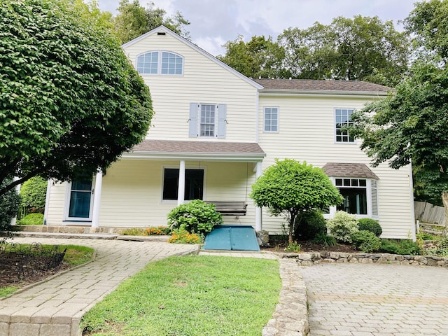 175 Mountain Rd, Wilton, CT 06897 - traditional-style house with a front yard