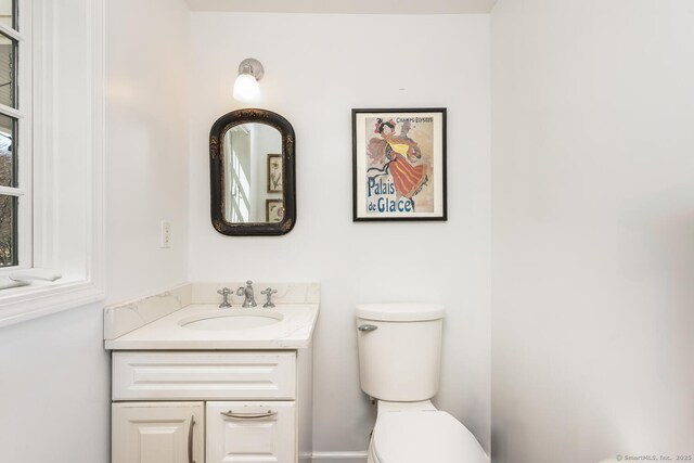 175 Mountain Rd, Wilton, CT 06897 - bathroom with vanity and toilet