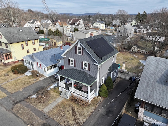 birds eye view of property featuring a residential view