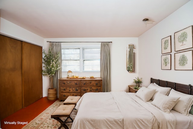 bedroom with a closet