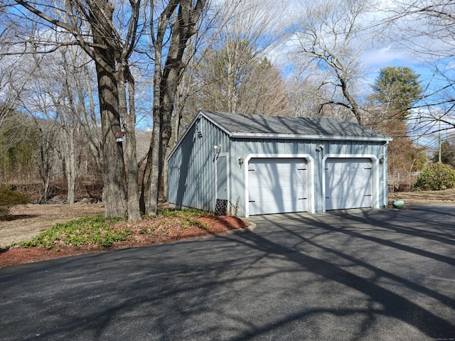 153 Bozrah St, Bozrah, CT 06334 - view of detached garage