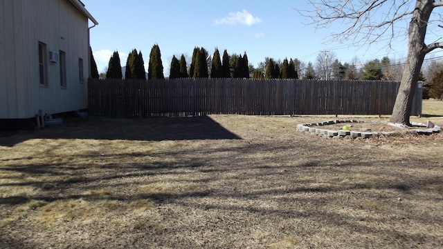 view of yard featuring fence