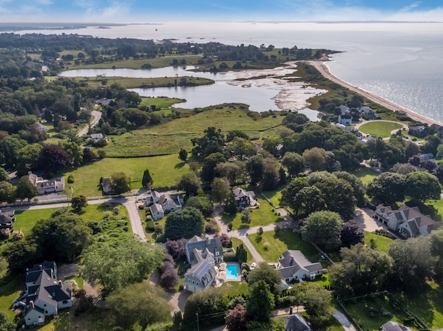 3 Sea Meadows Ln, Waterford, CT 06385 - aerial view of property and surrounding area featuring a large body of water