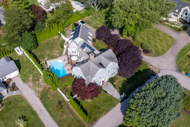 3 Sea Meadows Ln, Waterford, CT 06385 - bird's eye view of a pool