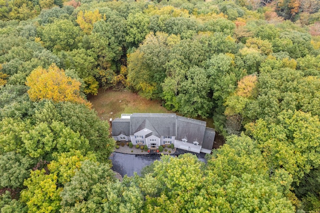 bird's eye view featuring a view of trees