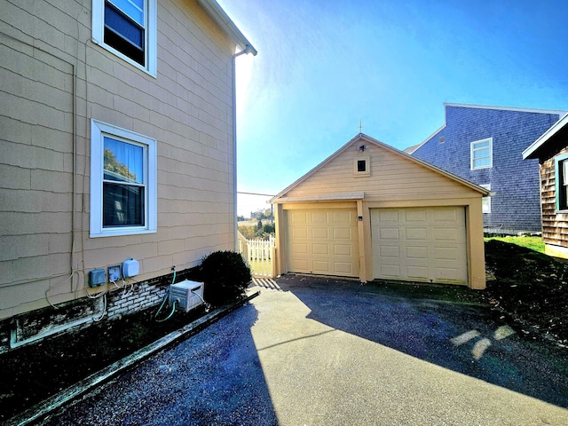 view of detached garage