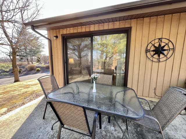 view of patio / terrace with outdoor dining space