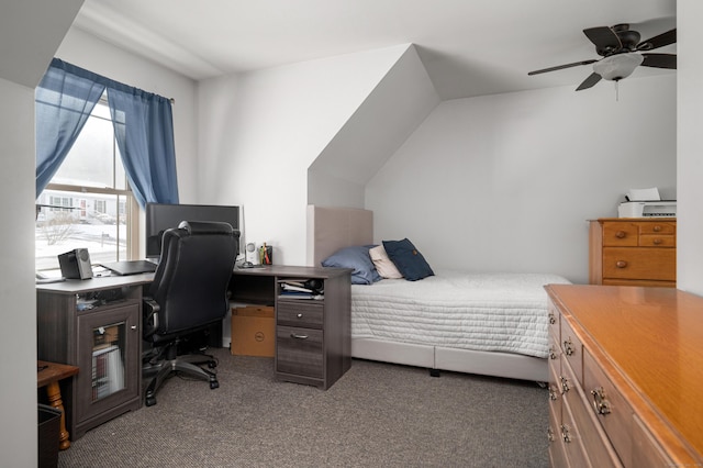 bedroom featuring carpet flooring and a ceiling fan