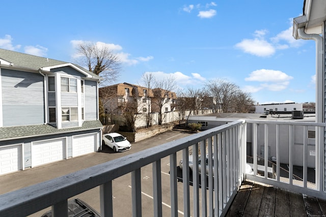 balcony featuring a residential view