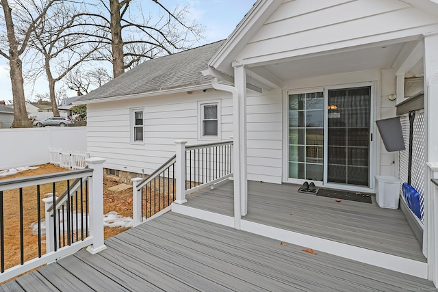 deck with fence