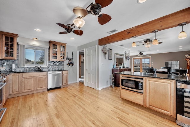 726 Maple St, Rocky Hill, CT 06067 - kitchen featuring beverage cooler, visible vents, a ceiling fan, and stainless steel appliances