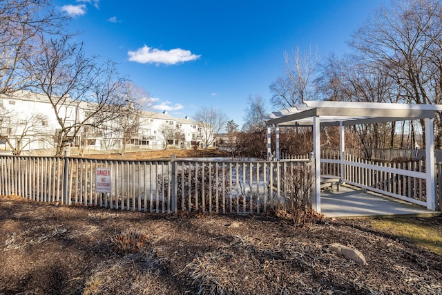 view of yard featuring fence