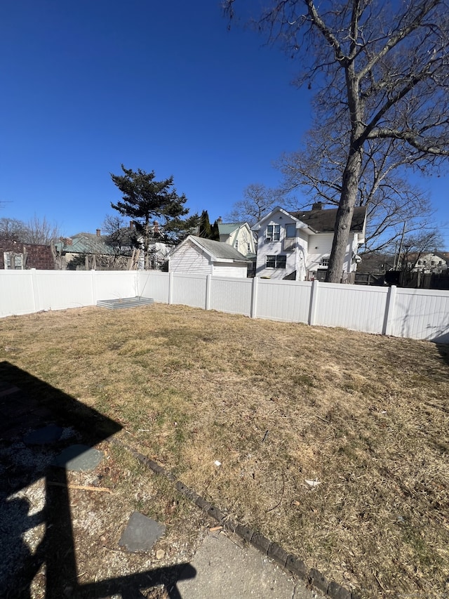 112 Concord St, Waterbury, CT 06710 - view of yard featuring fence and a residential view