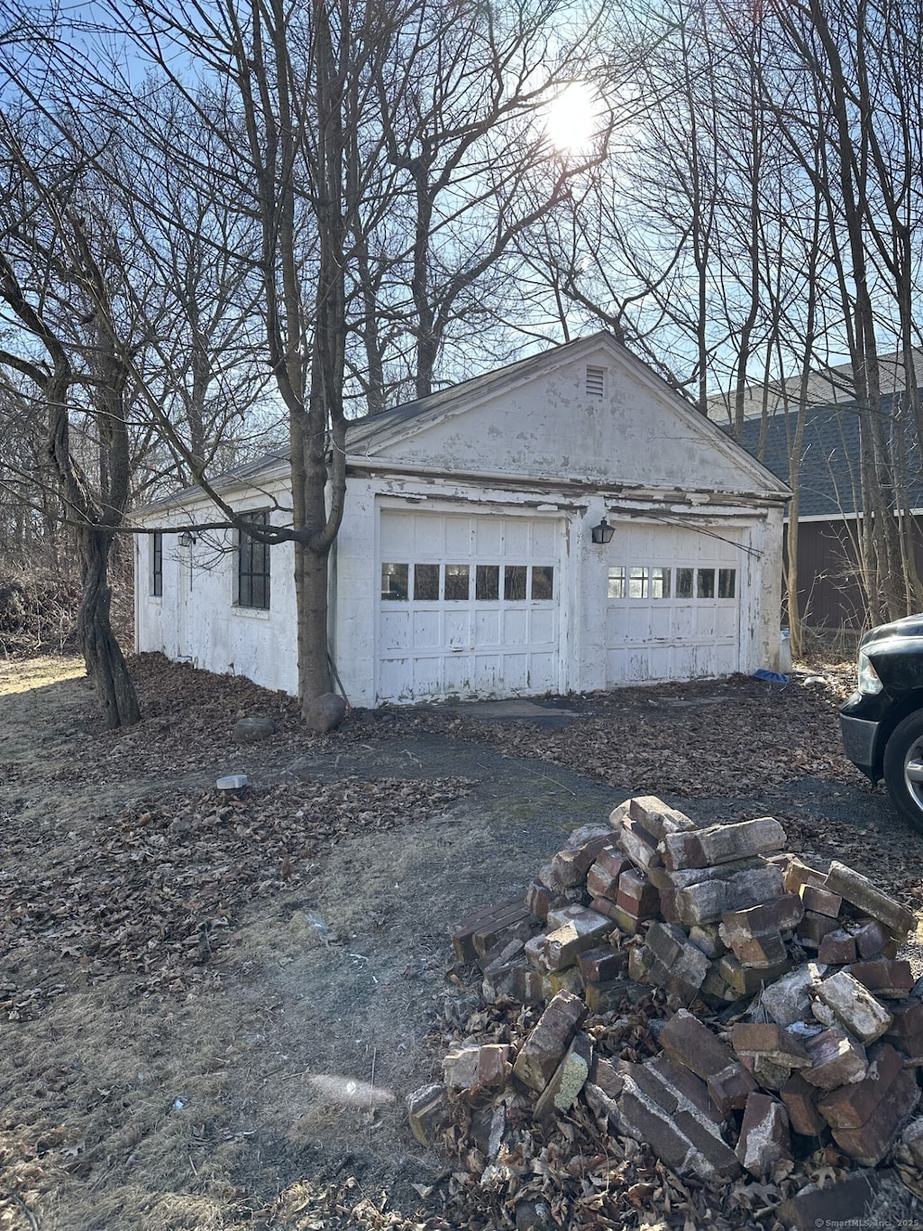 exterior space with an outdoor structure