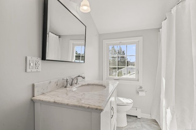 full bathroom featuring vanity, lofted ceiling, toilet, and baseboards