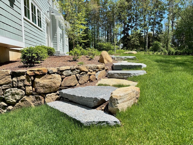 412 Tanner Marsh Rd, Guilford, CT 06437 - view of grassy yard