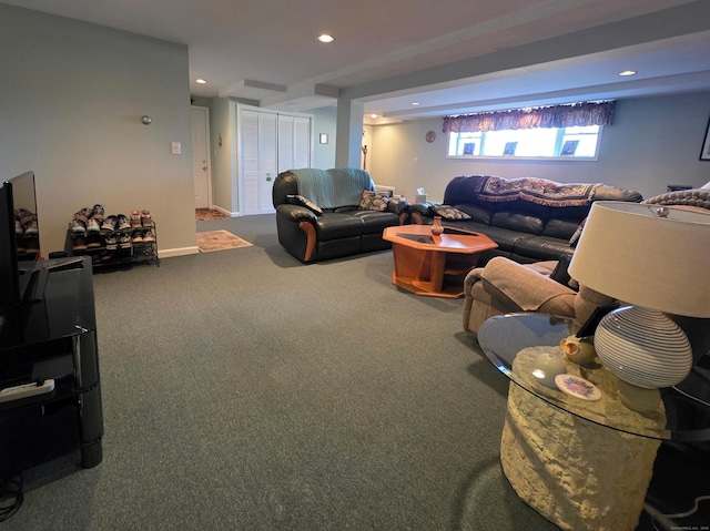 living room with recessed lighting, baseboards, and carpet floors