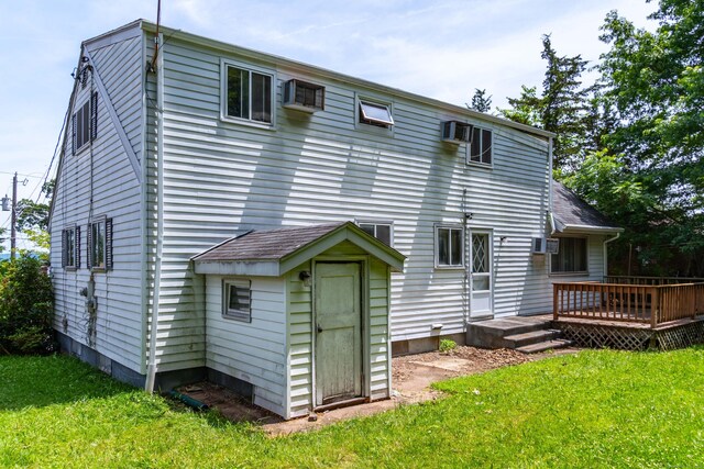27 Mountain View Dr, East Hartford, CT 06117 - back of house with a yard and a deck