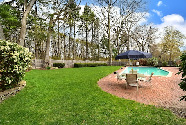 140 Pioneer Dr, West Hartford, CT 06117 - photo 35