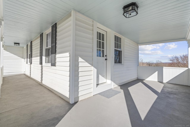 view of patio / terrace featuring covered porch