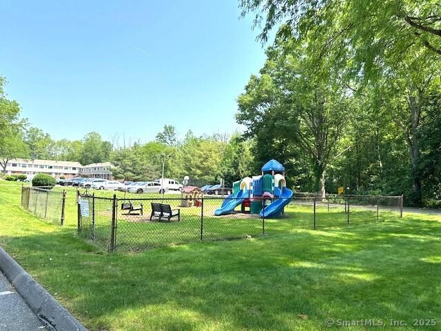 305 Hampton Ct Unit 305, Newington, CT 06111 - surrounding community with a playground