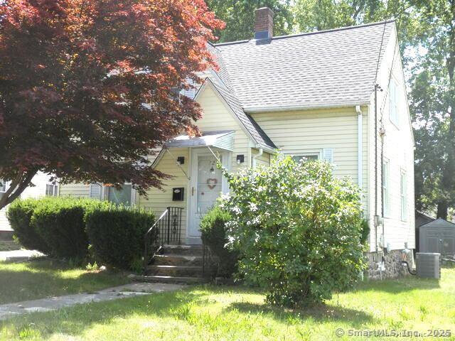 72 Hinsdale Ave, Waterbury, CT 06705 - photo 1