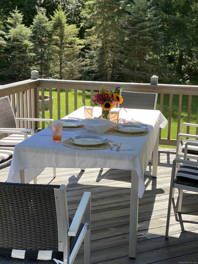 deck featuring outdoor dining space