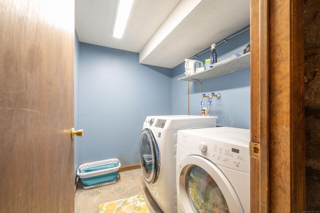 20 Musnug Rd, Danbury, CT 06811 - laundry room featuring laundry area and separate washer and dryer