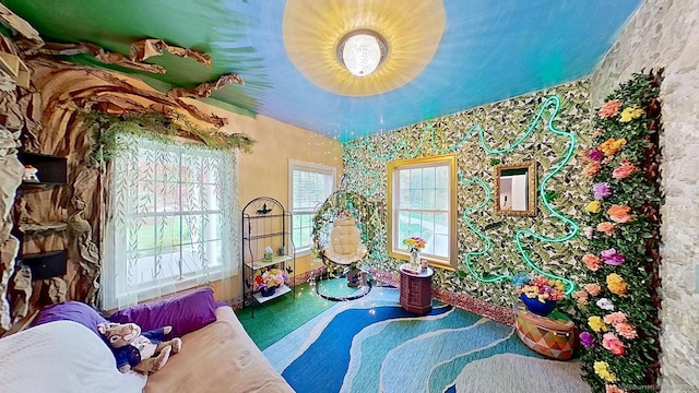 105 Mashentuck Rd, Killingly, CT 06239 - living area featuring wallpapered walls and baseboards