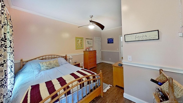 105 Mashentuck Rd, Killingly, CT 06239 - bedroom with crown molding, wood finished floors, a ceiling fan, and baseboards