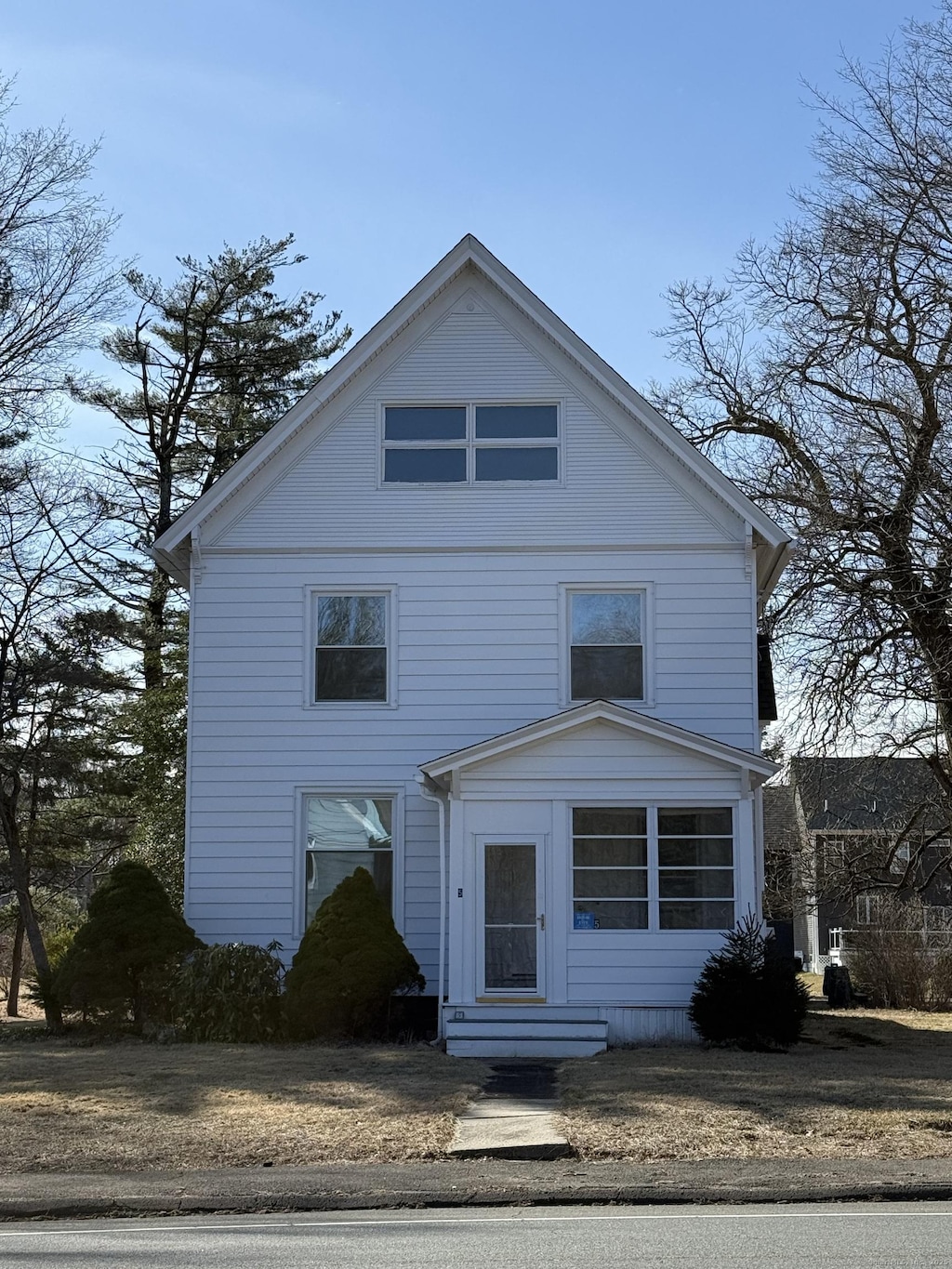 view of front of home with entry steps