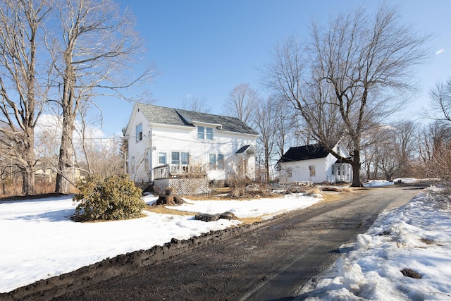 view of front of home