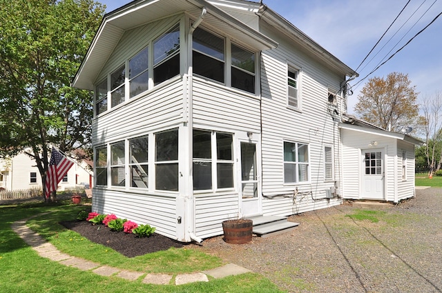 61 E St, Bethlehem, CT 06751 - view of side of property