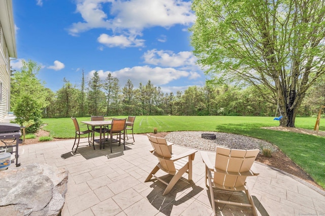 view of patio / terrace featuring outdoor dining area