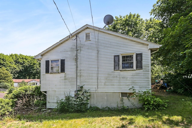 view of side of home