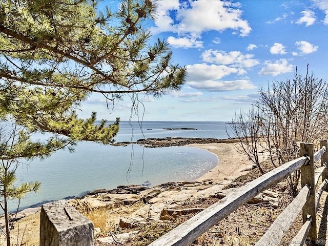 5 Old Pawson Rd, Branford, CT 06405 - view of water feature