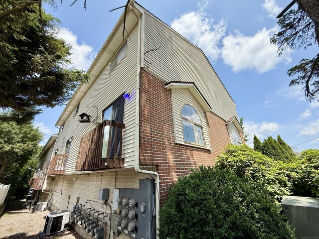 817 Woodtick Rd Unit A, Waterbury, CT 06705 - photo 3