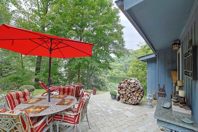 25 Brookbridge Dr, Newtown, CT 06482 - view of patio / terrace with outdoor dining space