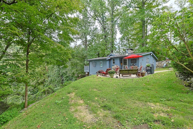25 Brookbridge Dr, Newtown, CT 06482 - exterior space featuring a patio area