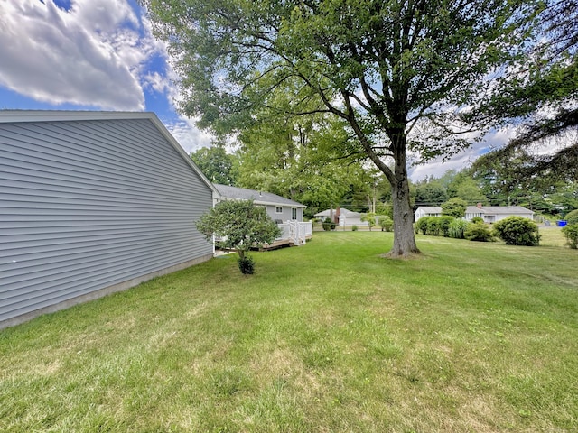 12 Nevins Ave, Enfield, CT 06082 - view of grassy yard