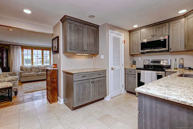 74 Wepawaug Dr, Milford, CT 06461 - photo 15