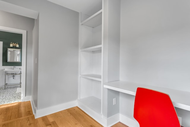 387 N River St, Guilford, CT 06437 - walk in closet with wood finished floors and a sink