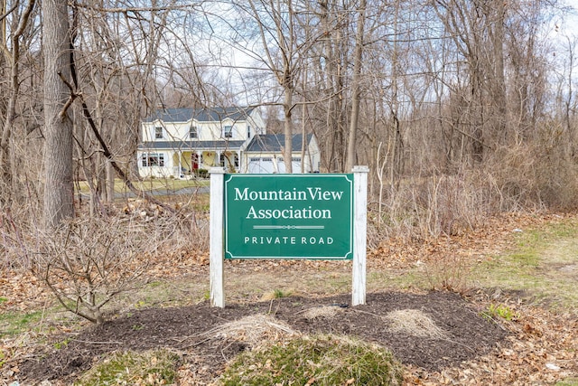 13 Sunset Ln, New Milford, CT 06776 - exterior view