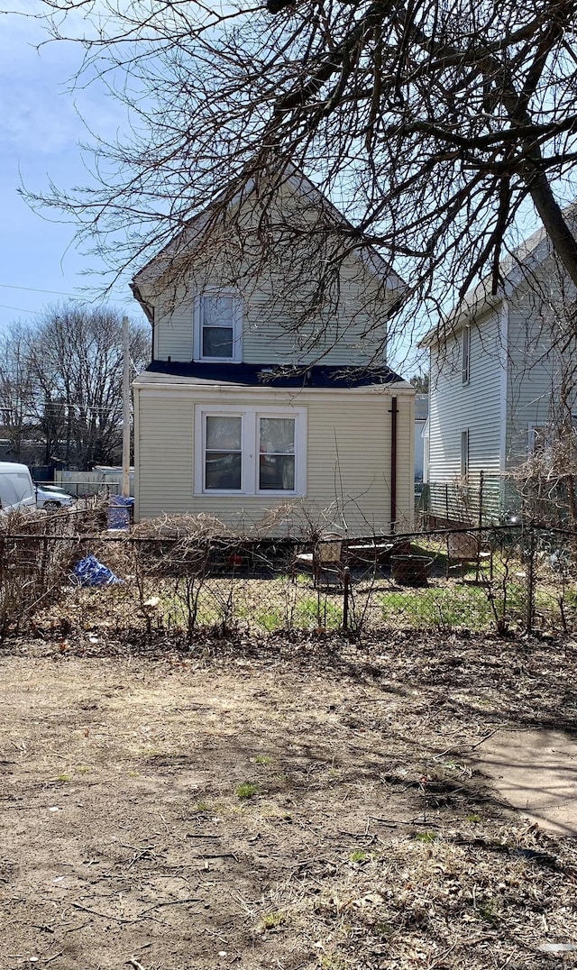 17 Easton St, Hamden, CT 06514 - view of side of property