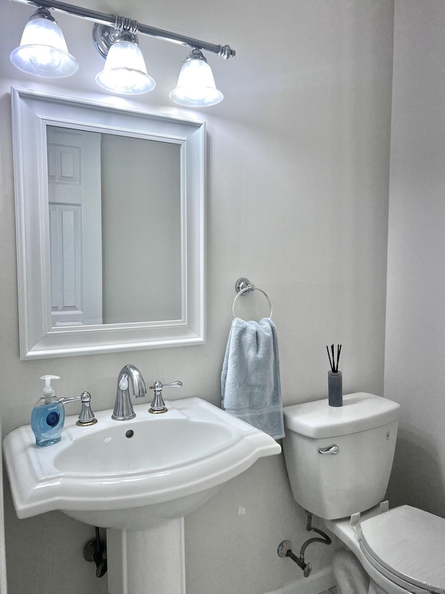200 Yale St Unit 15B, Waterbury, CT 06704 - bathroom with toilet and a sink