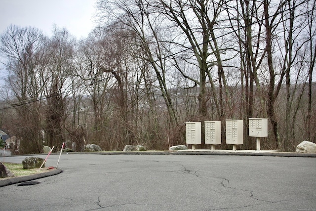 200 Yale St Unit 15B, Waterbury, CT 06704 - view of street featuring curbs