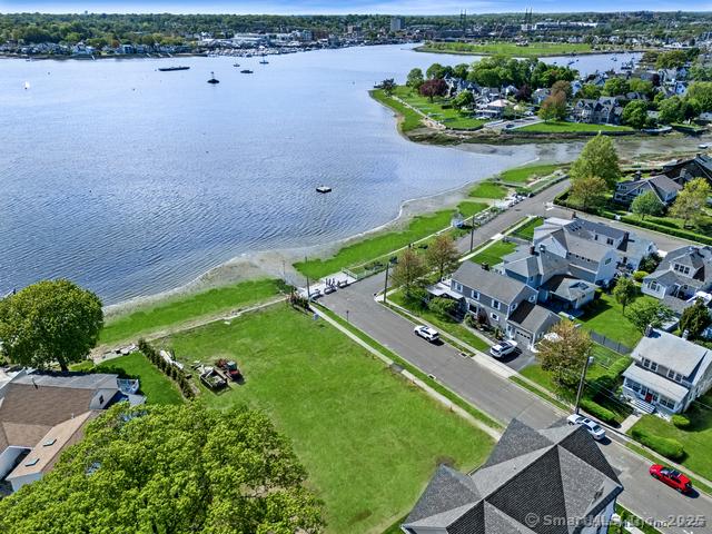 16 Marion Ave, Norwalk, CT 06855