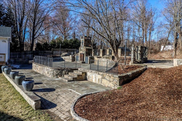 25 Jefferson Dr, New Milford, CT 06776 - exterior space featuring fence