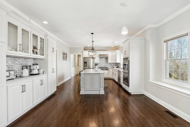 250 Valley Stream Ln, Southbury, CT 06488 - kitchen featuring decorative backsplash, baseboards, appliances with stainless steel finishes, light countertops, and recessed lighting